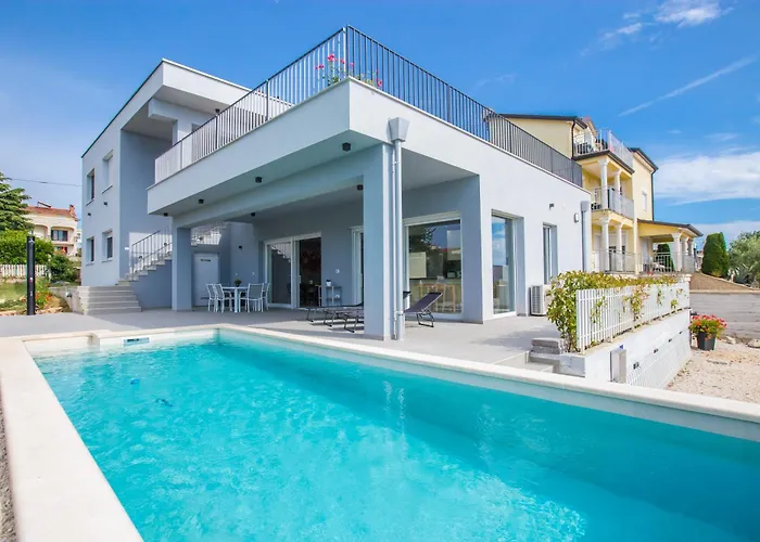 The Maj House
